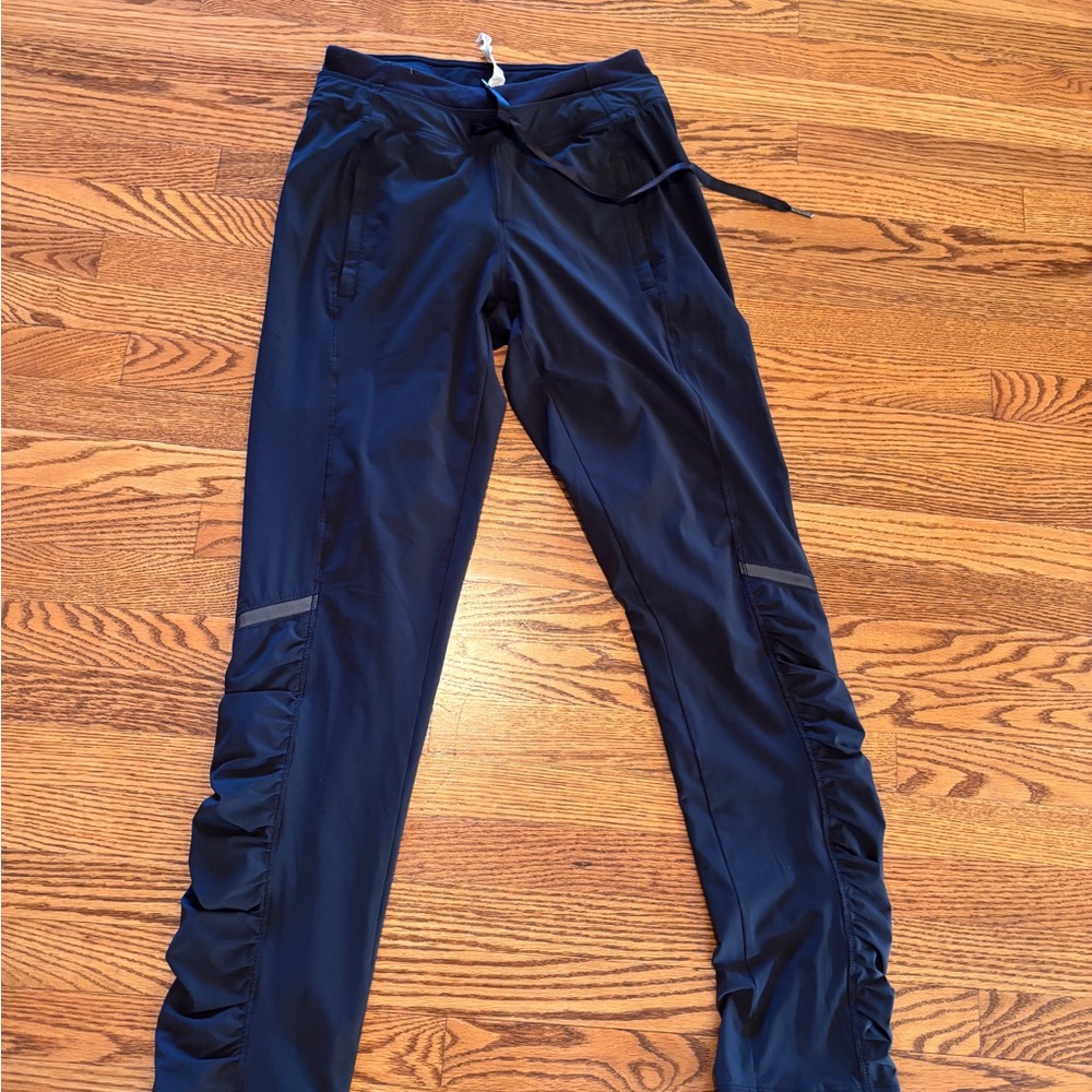 Lulu lined jogger very warm